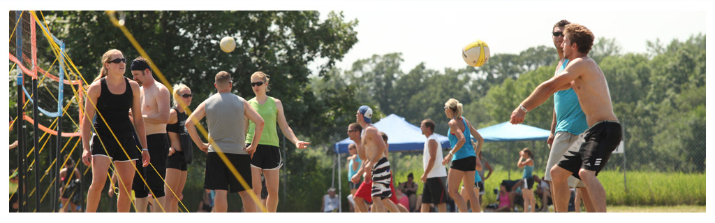 Waupaca Boatride Volleyball Tournament - Coed Quads Warmup 2011