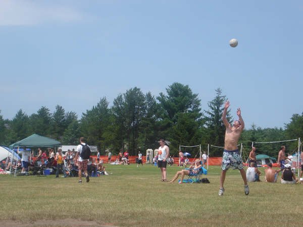 mikeserving4.jpg