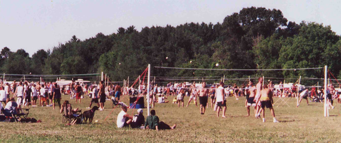 Waupaca Boatride Volleyball Tournament - Driving Range 2000